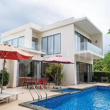 Cozrum Luxury - Aria Resort Vung Tau